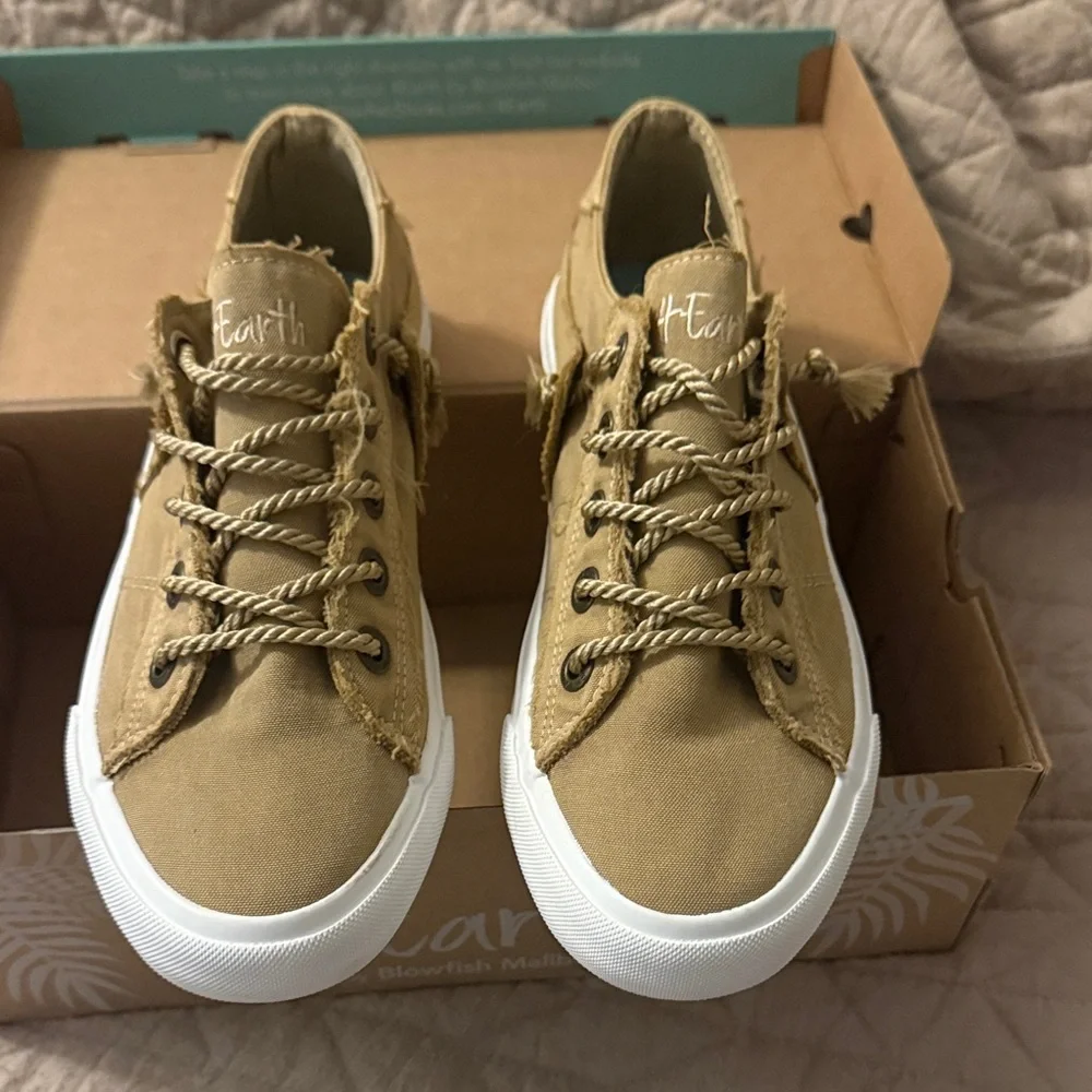 Blowfish Earthy Canvas Sneakers - Picture 2 of 5